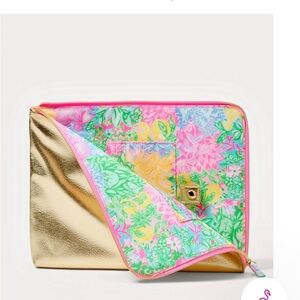 Lilly Pulitzer Metallic gold travel documents  folder